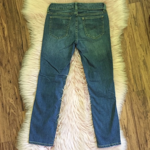 Arizona Jean Capris - Picture 2 of 6